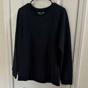 Everlane Men's Classic Black Crewneck Sweater